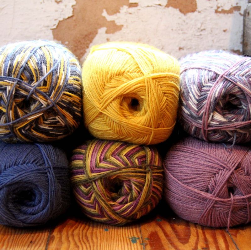 849 West Yorkshire Spinners WYS Signature 4Ply Yarn Wool 100g Fairy Lights
