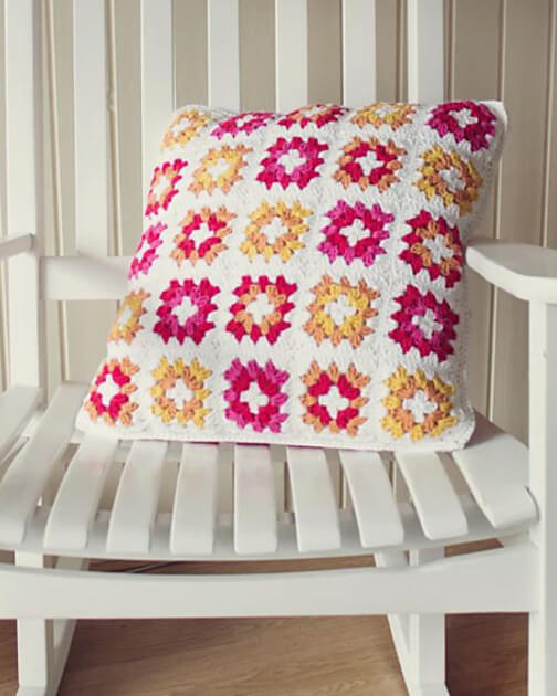 10-knitting-and-crochet-patterns-for-your-home