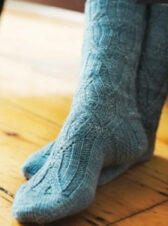 The Knitter's Book Of Socks